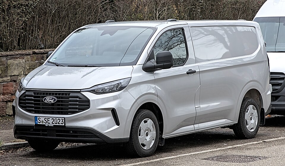 Ford Transit komercinis mikroautobusas